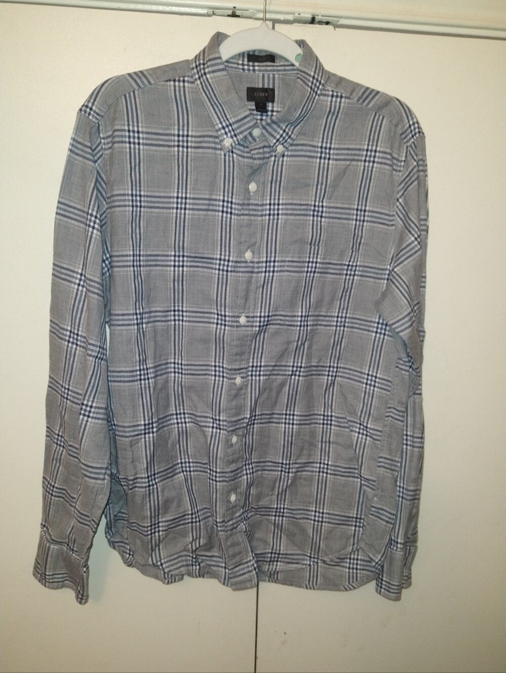 J Crew Slim Plaid Long Sleeve Button Down Shirt Men's sz Medium.